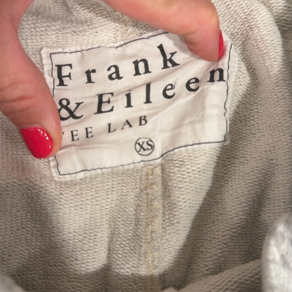 Frank and Eileen Tee Lab Cropped Sweatpants - Picture 2 of 3